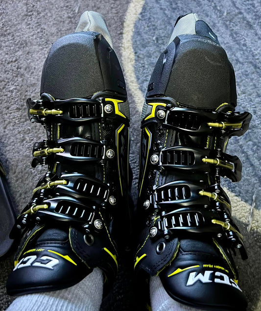 - CCM Tacks -