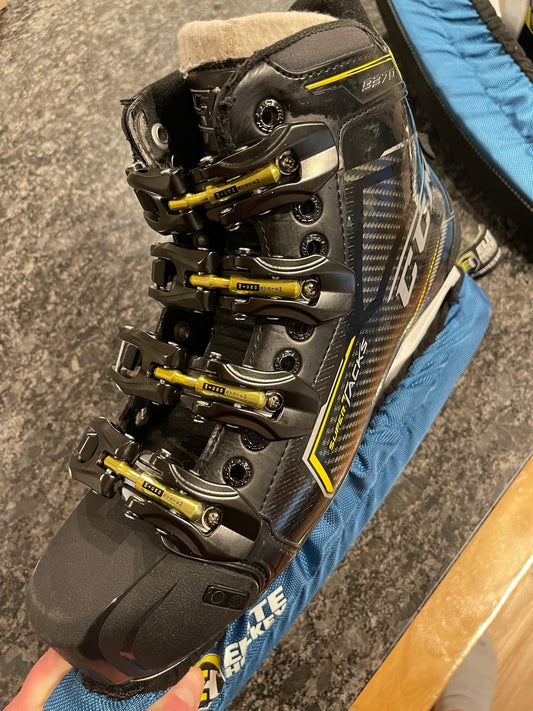 - CCM Super Tacks 9370 -